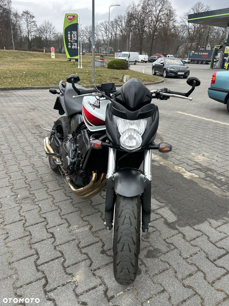 Honda Hornet - 2