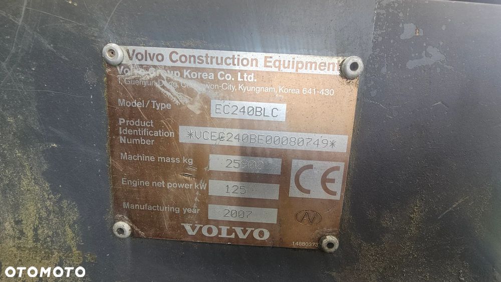 Volvo EC 240 BLC - 10