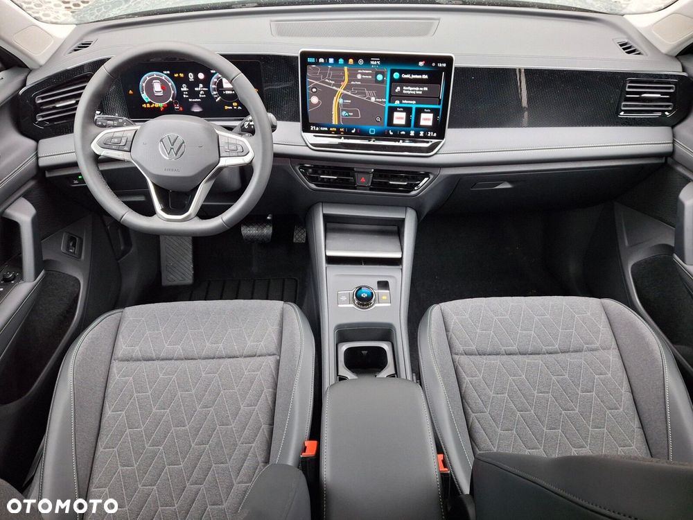 Volkswagen Tiguan - 18