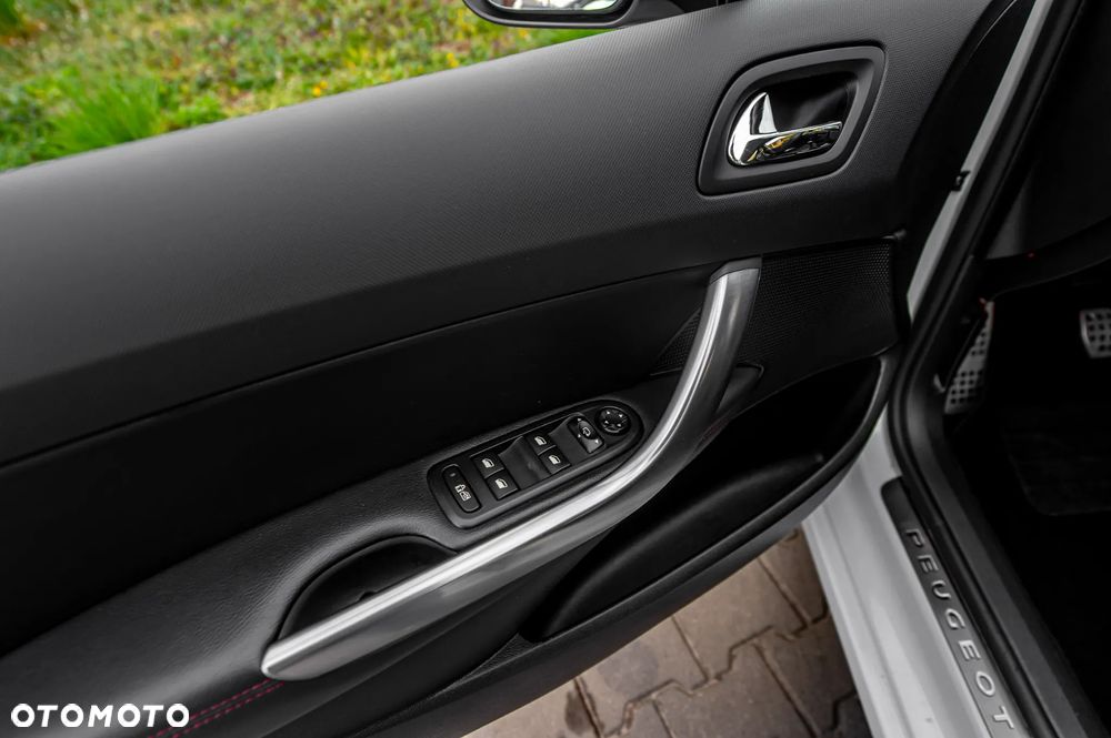 Peugeot 308 200 THP GTi - 32