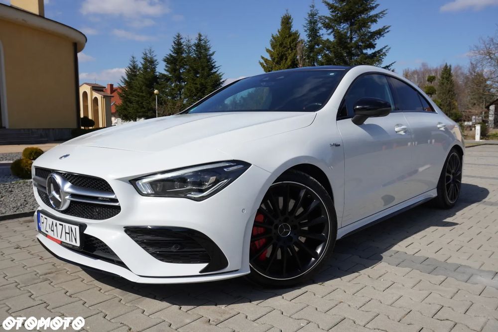 Mercedes-Benz CLA AMG 35 4Matic B AMG Speedshift 7G-DCT - 11