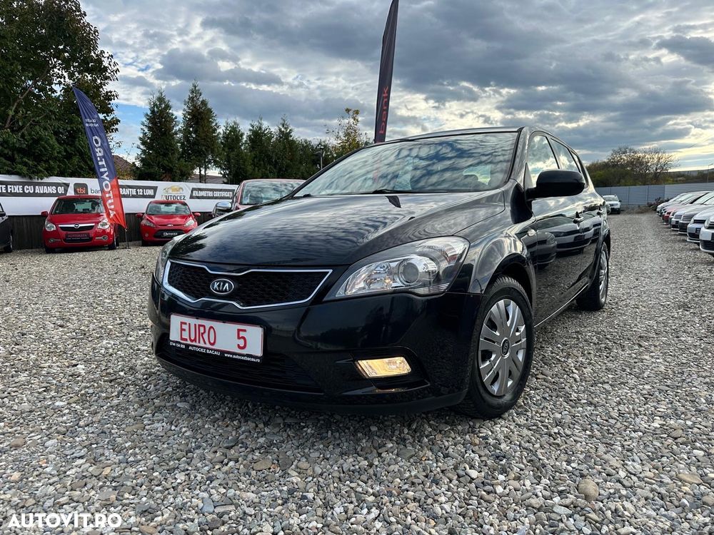 Kia Ceed - 3
