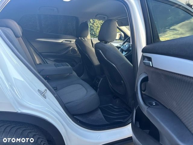 BMW X2 sDrive18i GPF - 9