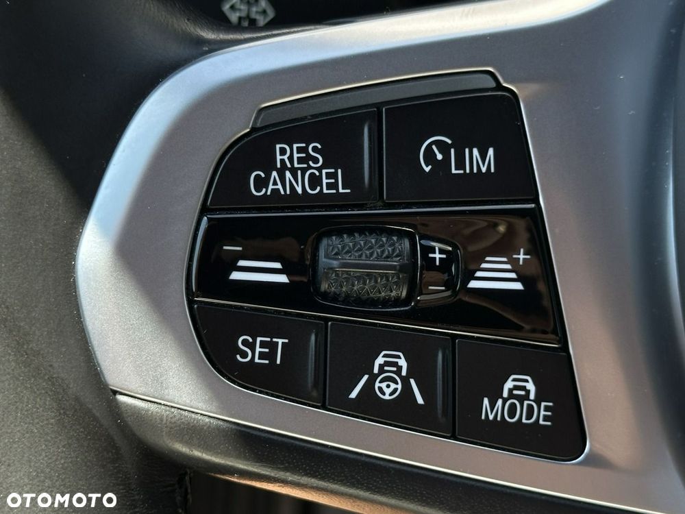 BMW Seria 5 - 23