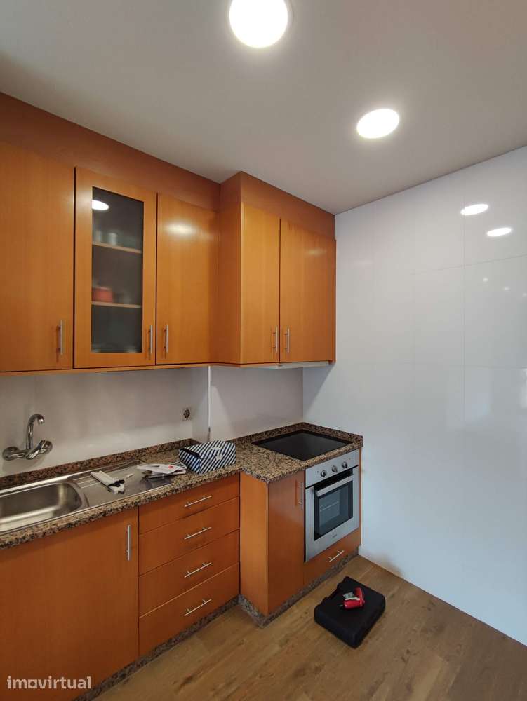 Apartamento T1 à venda no centro do Porto - Grande imagem: 5/6