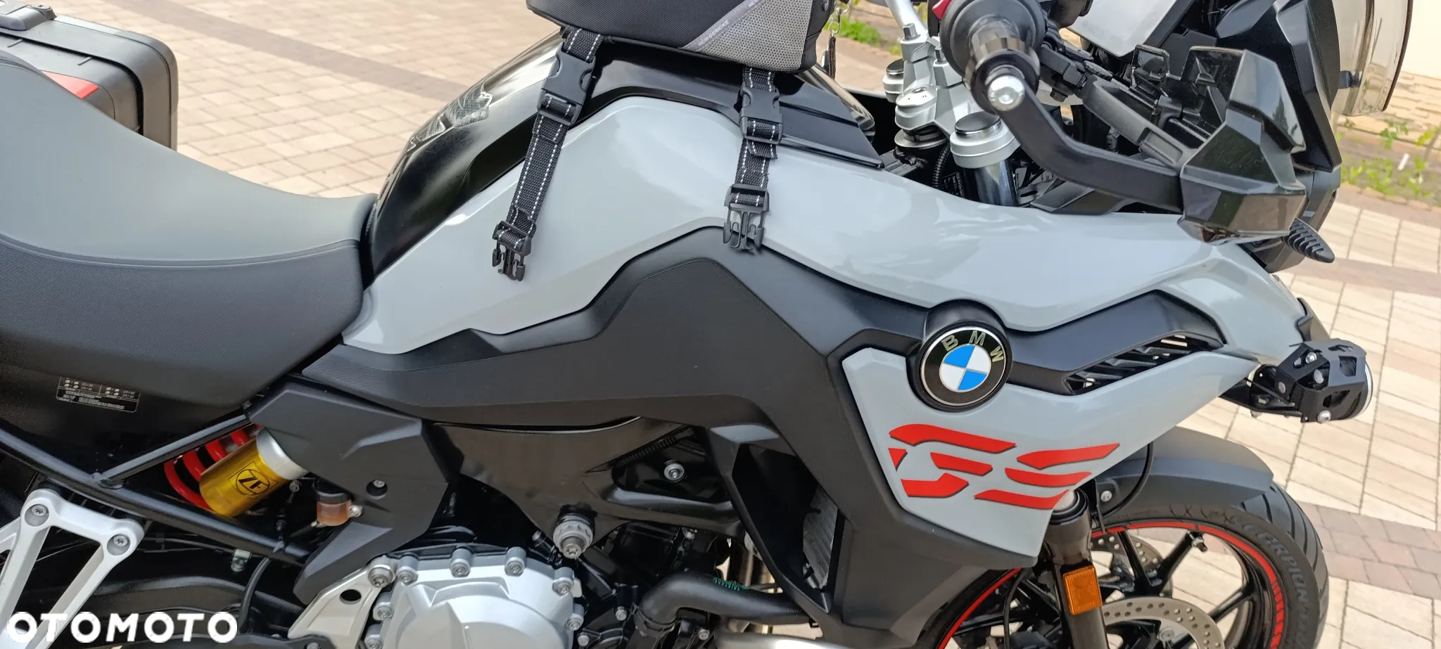 BMW F - 23