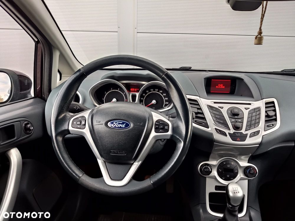 Ford Fiesta 1.4 Titanium EU5 - 15