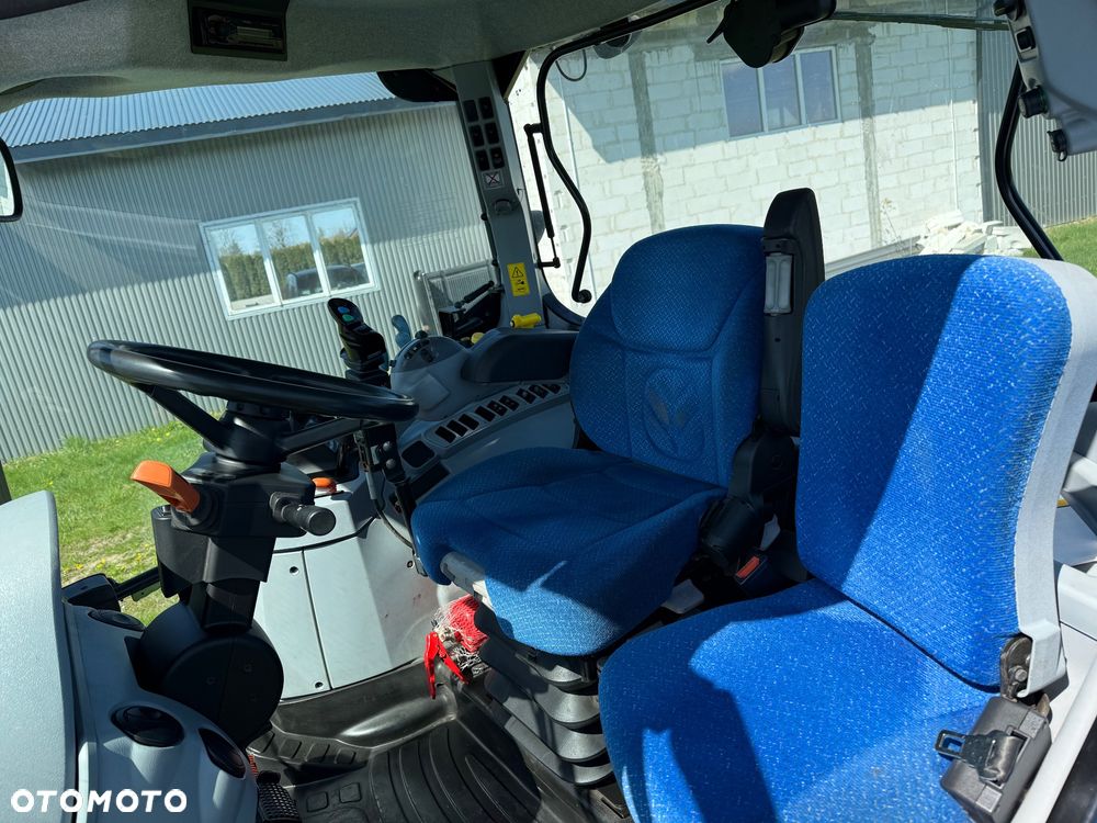 New Holland T6. 165 - 6