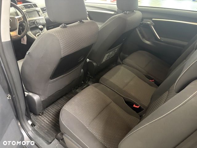 Toyota Verso 1.8 Premium EU5 7os - 6