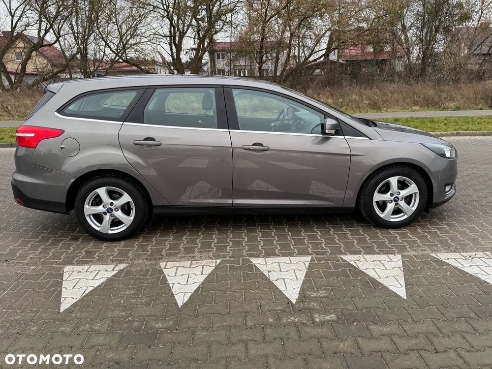 Ford Focus 1.0 EcoBoost Active - 9