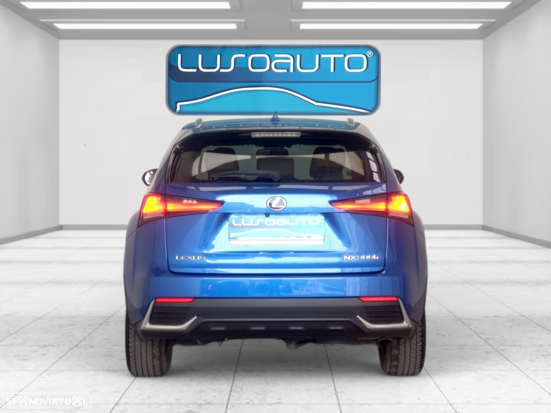 Lexus NX 300h Executive+ - 8