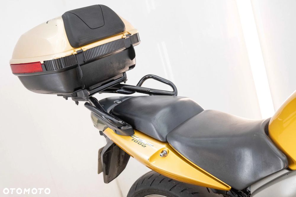 Honda CBF - 19