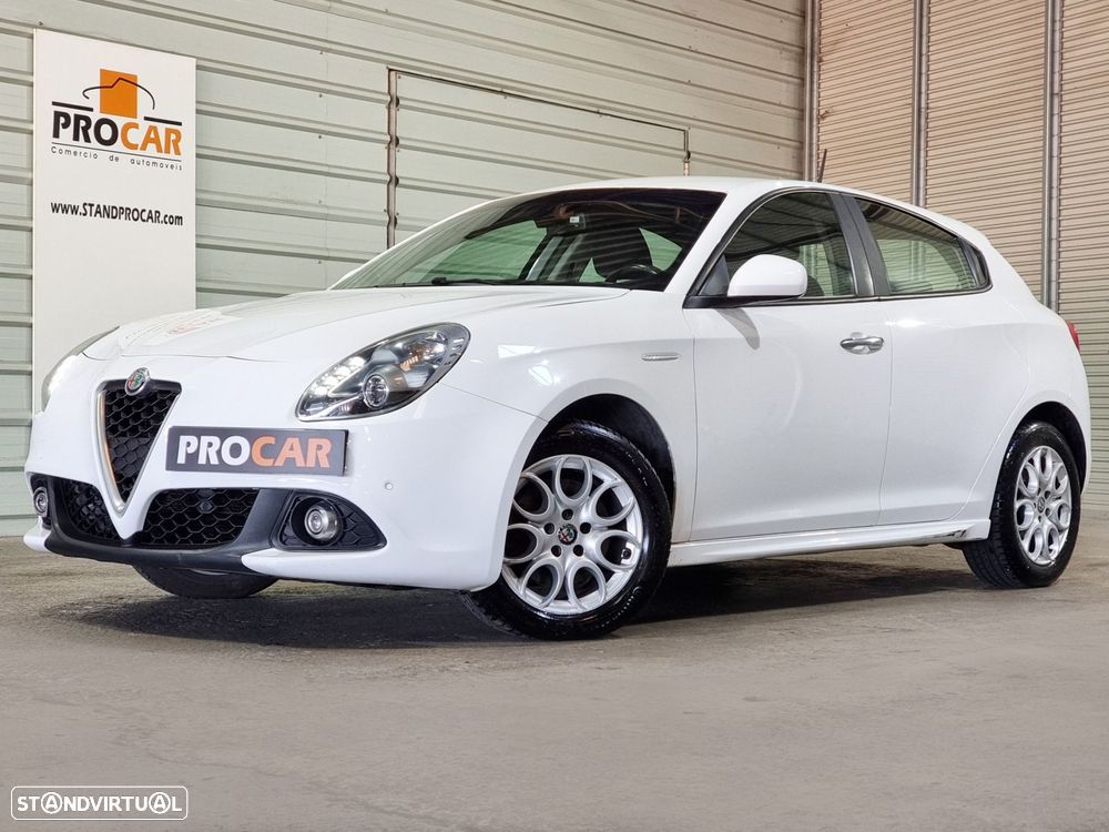 Alfa Romeo Giulietta - 1