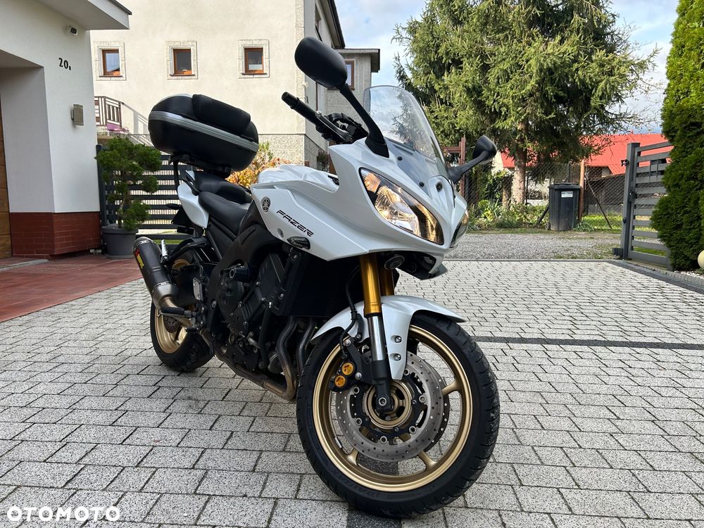 Yamaha FZ8 - 2