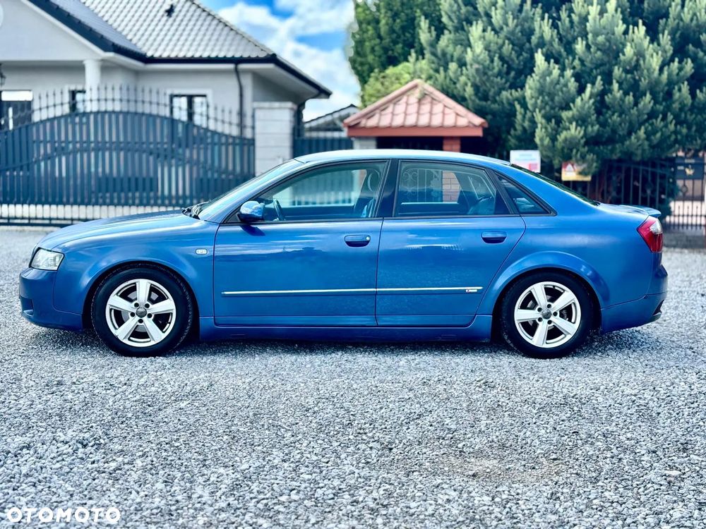Audi A4 Limousine - 2