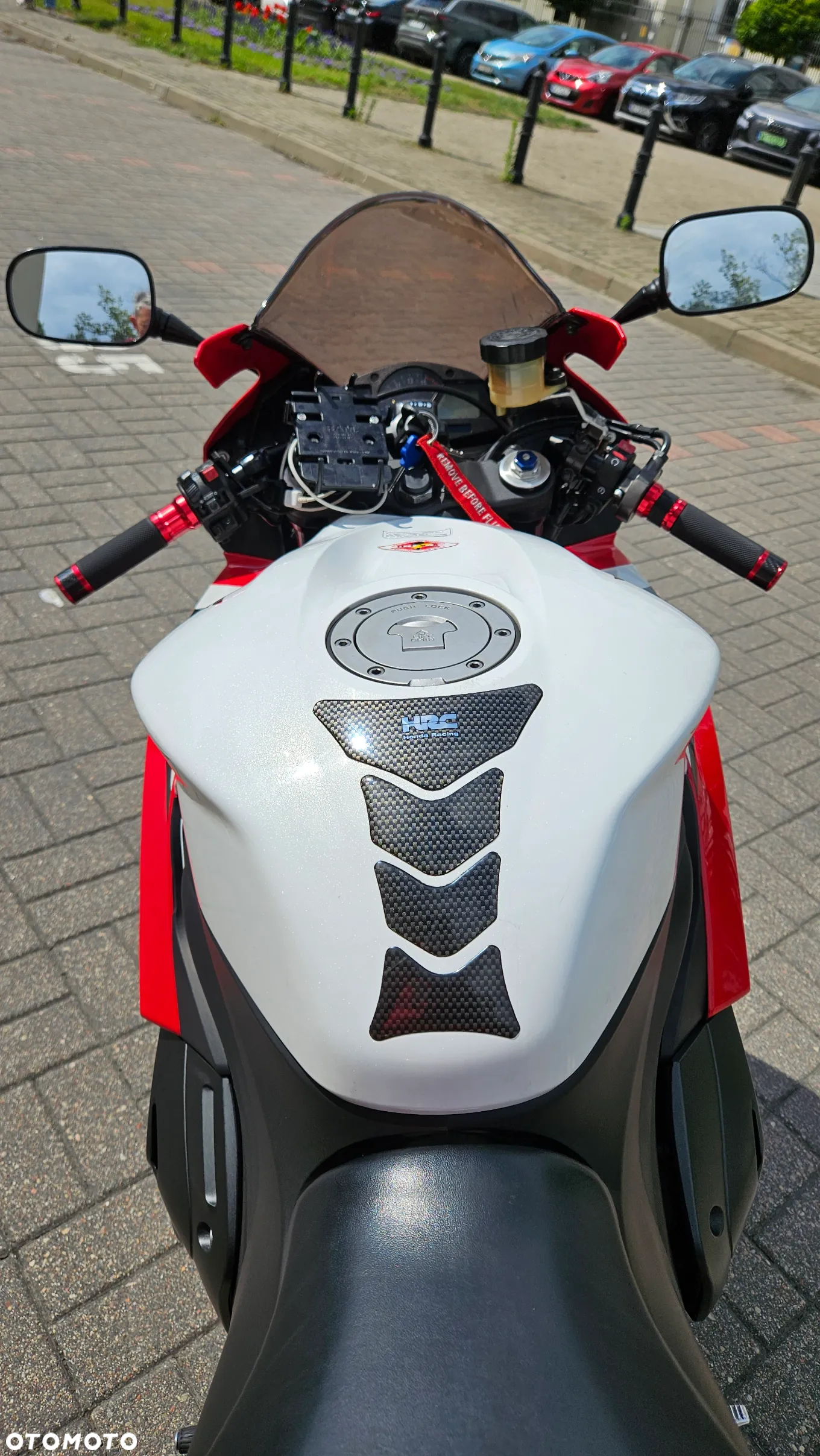 Honda CBR - 12