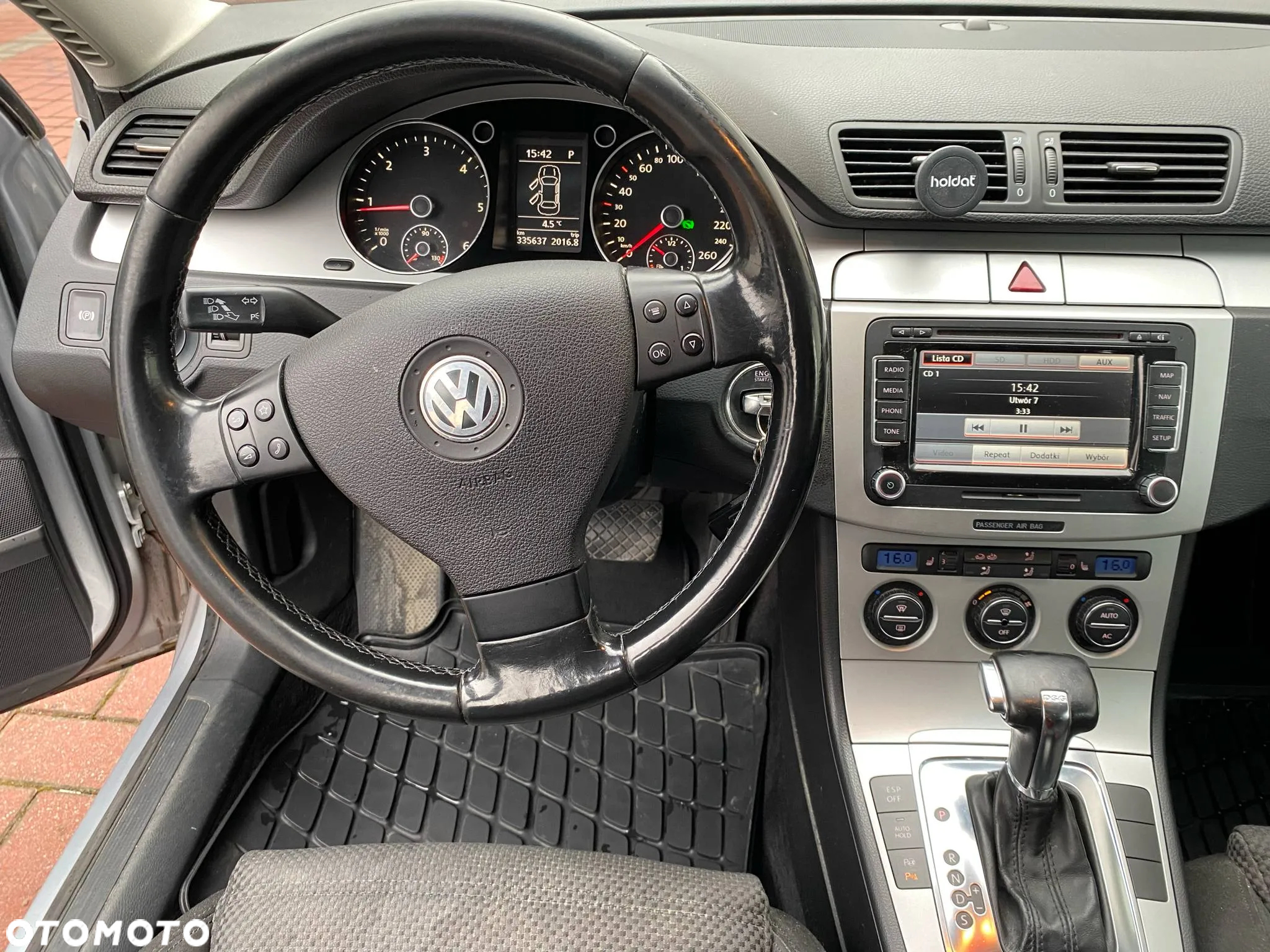 Volkswagen Passat 2.0 TDI DPF Sportline DSG - 4