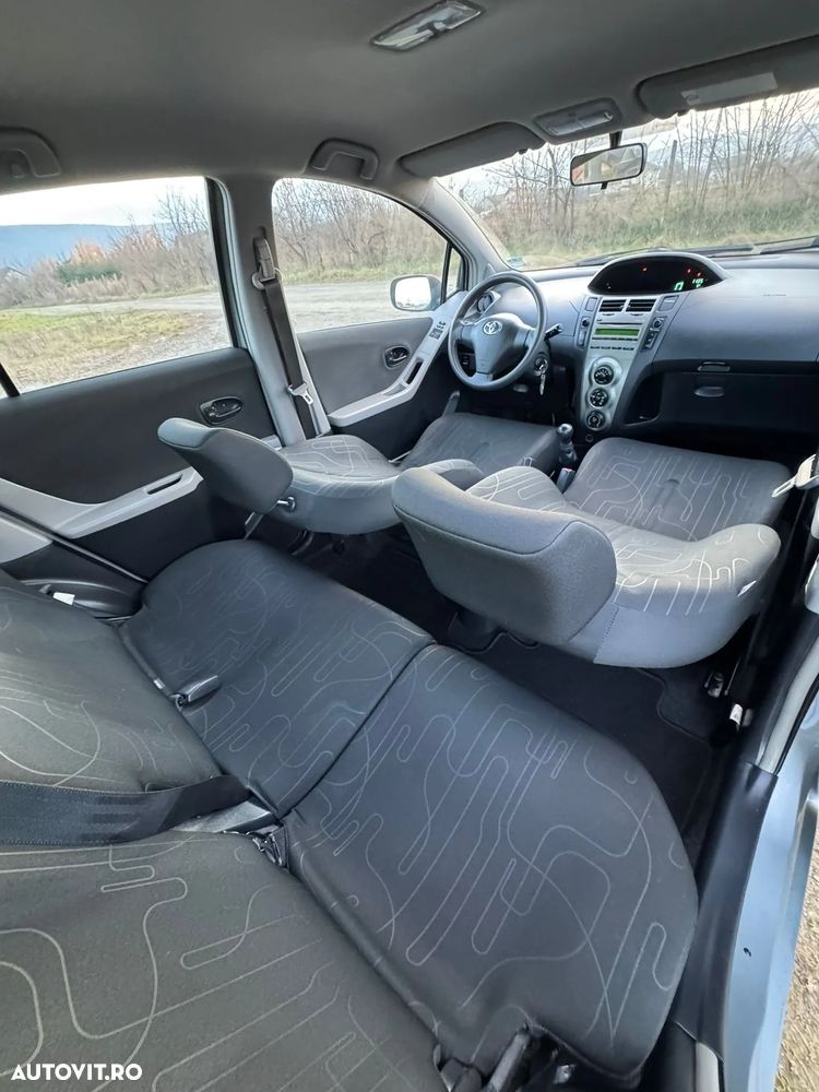 Toyota Yaris 1.0 VVT-i Edition - 4