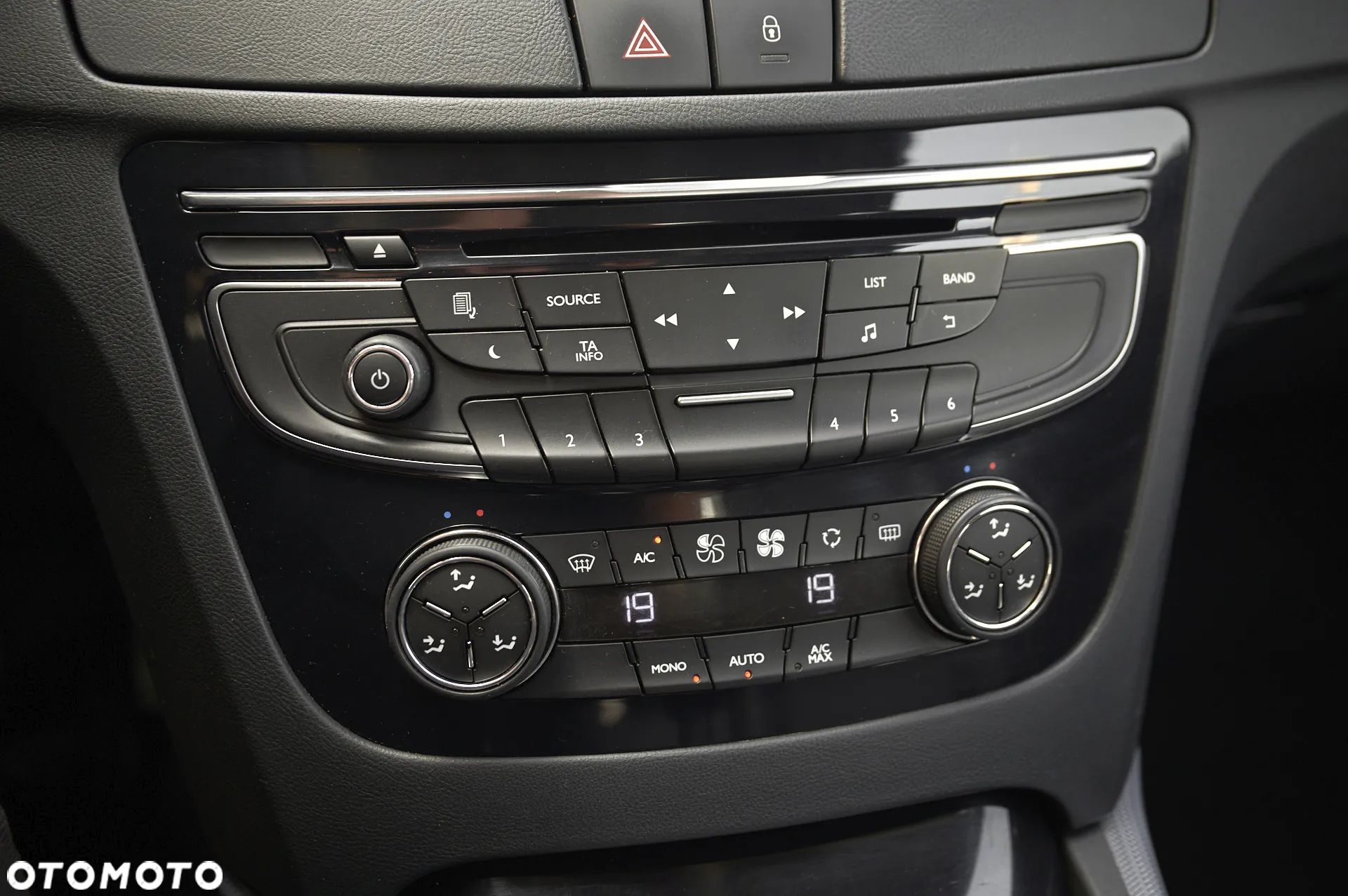 Peugeot 508 1.6 BlueHDi Allure S&S - 30