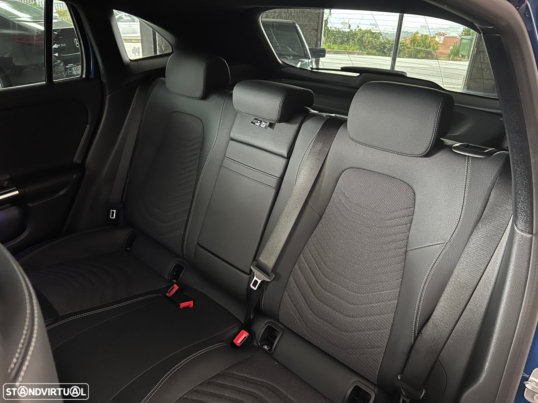 Mercedes-Benz EQA 250+ Edition - 21