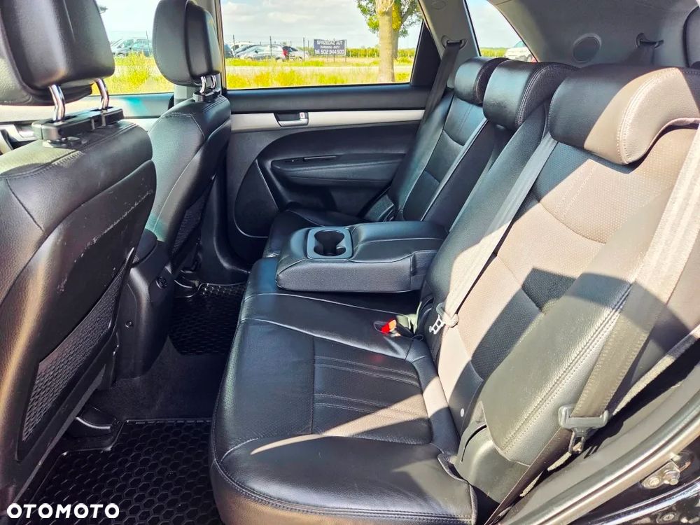 Kia Sorento 2.0 CRDI XL 7os - 27