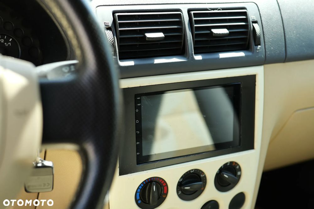 Ford Tourneo Connect - 5