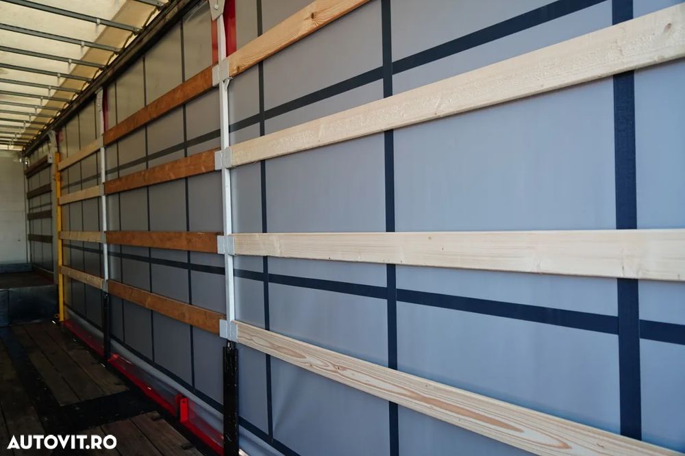 Eggers REMORCA / CORTINĂ / TROLIU / RAMPĂ HIDRAULICĂ / - 24