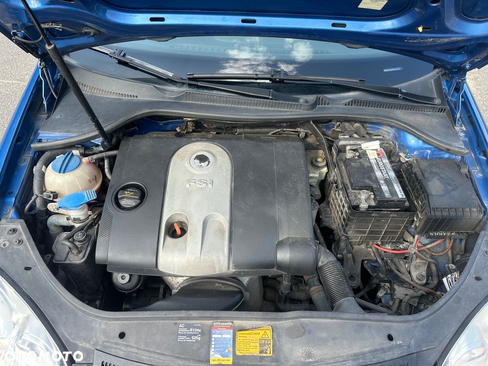 Volkswagen Golf 1.6 FSI Comfortline - 10