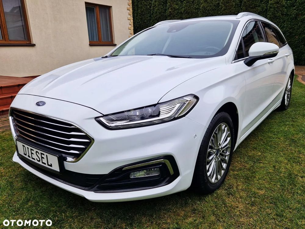 Ford Mondeo - 36
