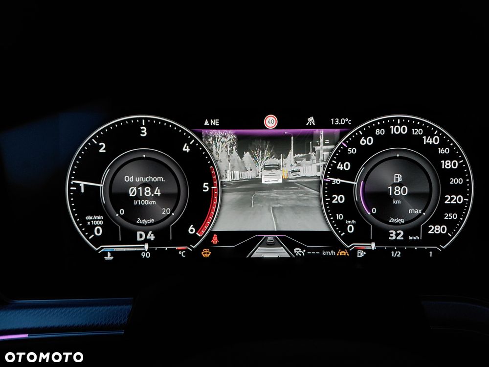 Volkswagen Touareg 3.0 V6 TDI SCR 4Mot R-Line - 32