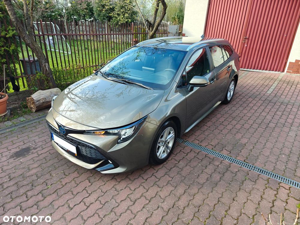 Toyota Corolla 2.0 Hybrid Comfort - 4