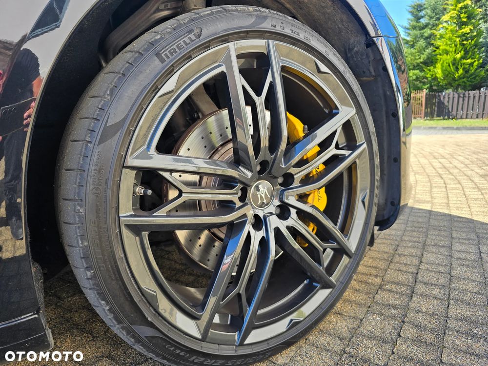 Maserati Quattroporte Modena - 6