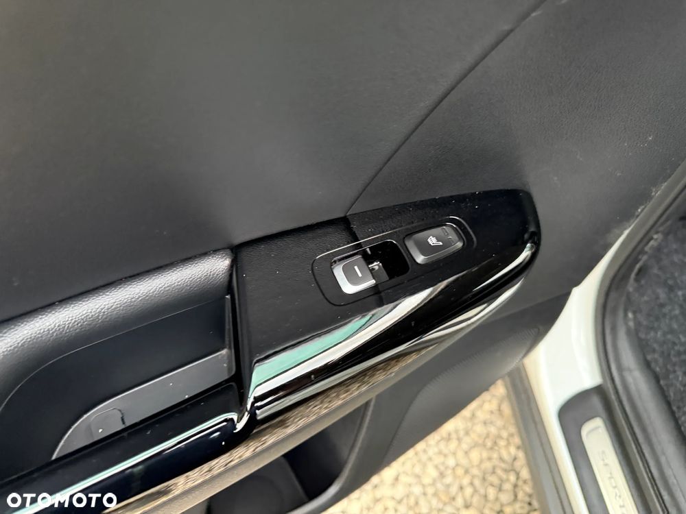 Kia Sportage 1.6 GDI L Business Line 2WD - 39