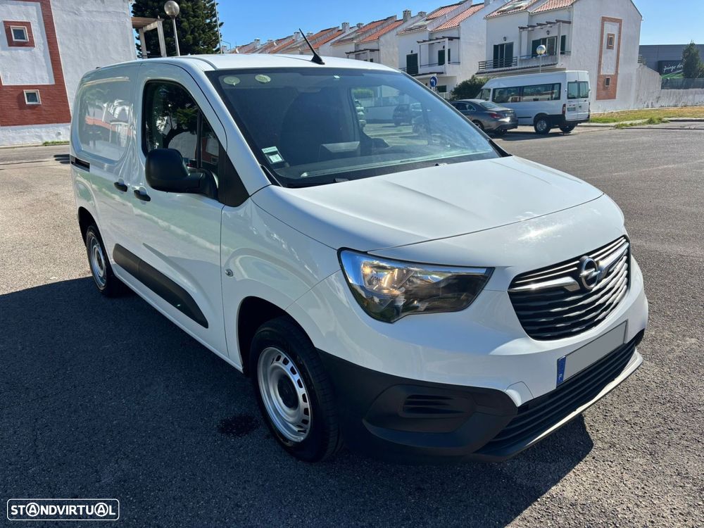 Opel Combo 1.5 CDTi 102cv L1H1 ENJOY - AC - IVA DEDUTÍVEL - 4