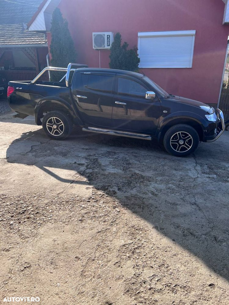 Mitsubishi L200 Pick Up 4x4 Intense Double Cab - 6