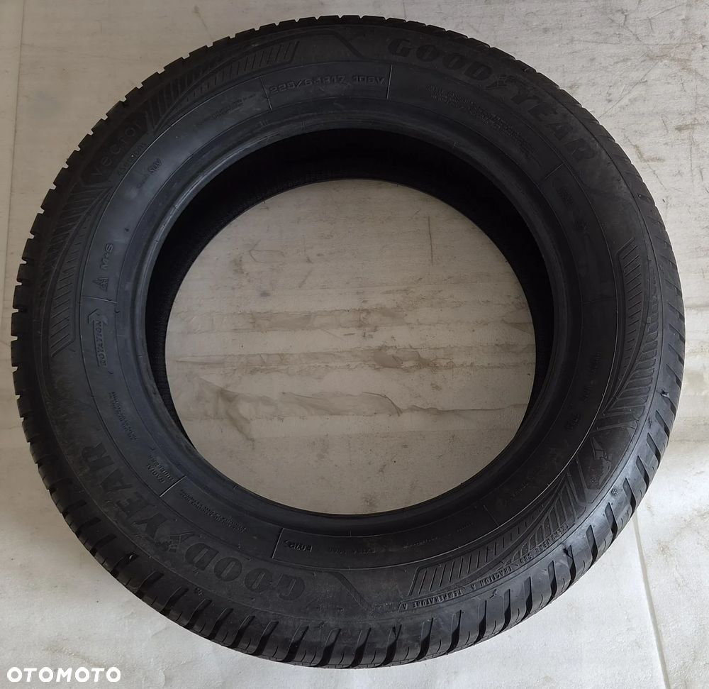 4X OPONY GOODYEAR VECTOR 4SEASONS GEN 3 SUV 225 65 R17 106V NOWE - 15