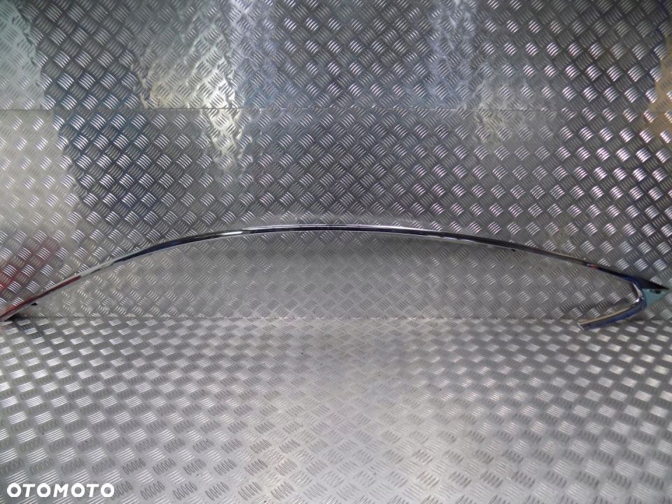 Tesla Model S LISTWA DRZWI PRAWA PRZÓD PRZEDNIA - 1