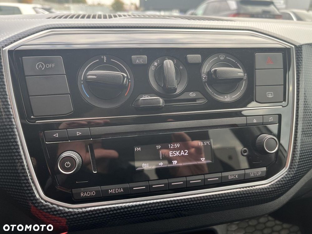 Volkswagen up! 1.0 move - 22