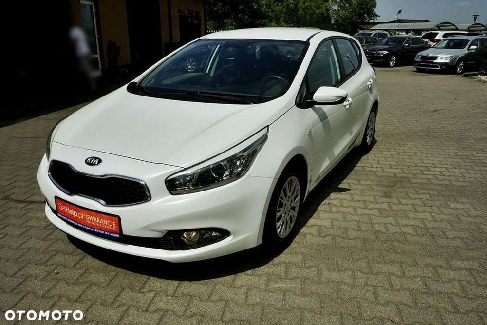 Kia Ceed - 1