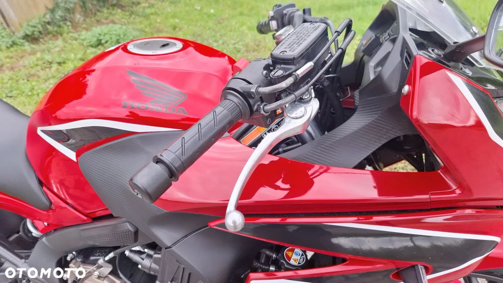 Honda CBR - 21