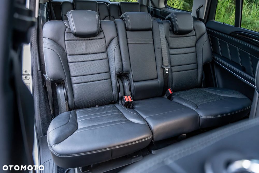 Mercedes-Benz GL 63 AMG 4Matic AMG Speedshift Plus 7G-TRONIC - 39