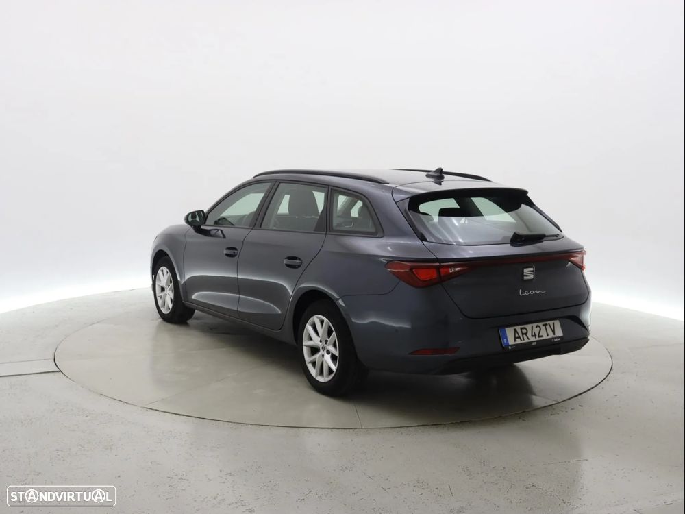 SEAT Leon ST 2.0 TDI Style - 4
