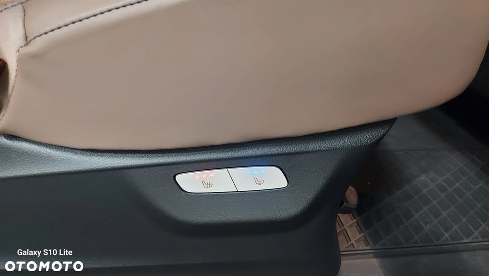 Mercedes-Benz Klasa V 300 d 4-Matic Exclusive 9G-Tronic (d³ugi) - 15