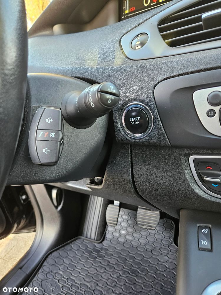 Renault Scenic 1.5 dCi Limited - 27