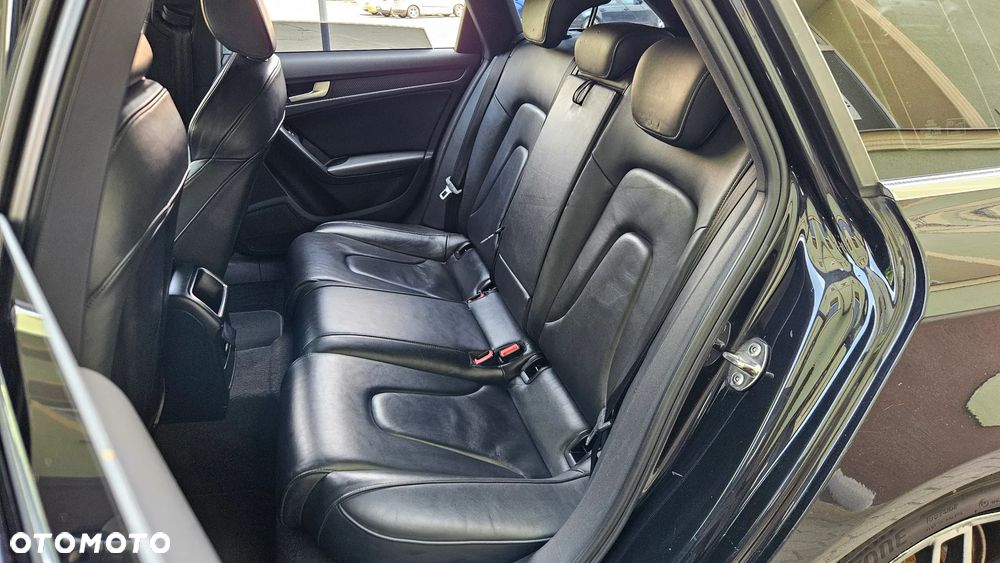 Audi A4 Avant 2.0 TDI DPF S line Sportpaket - 7