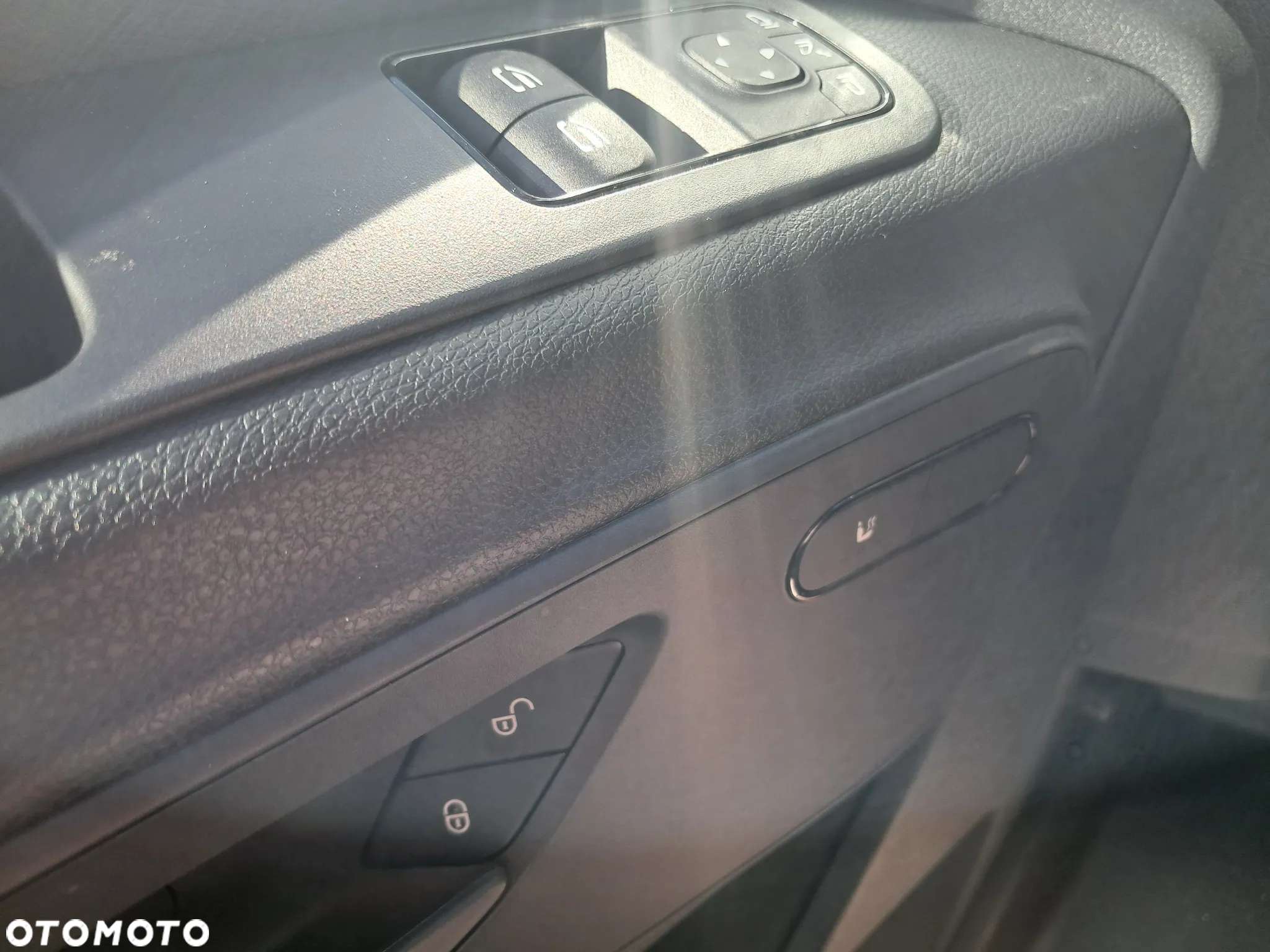 Mercedes-Benz SPRINTER FURGON 319 CDI EKSTRA DŁUGI - 15