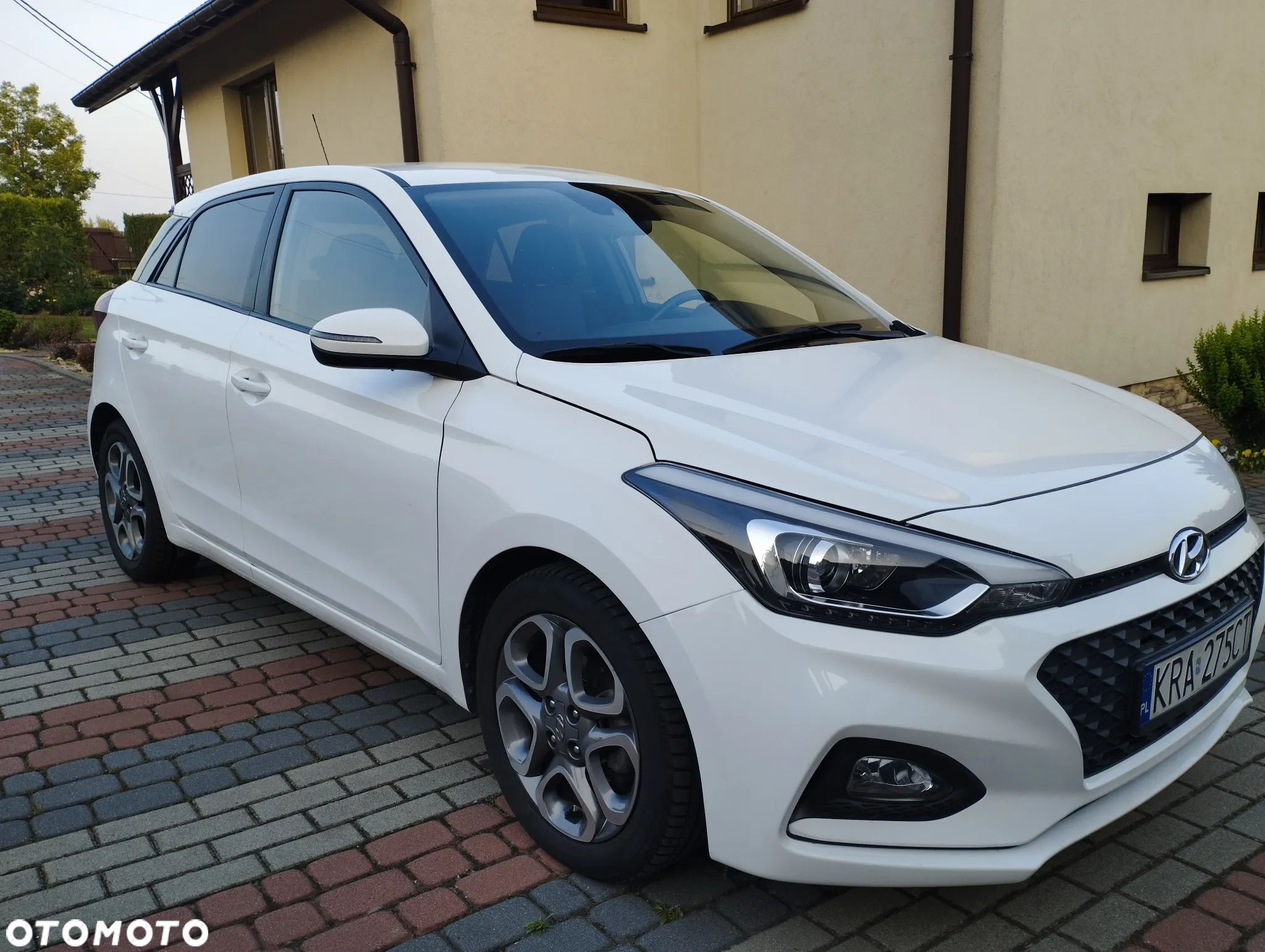 Hyundai i20 1.2 Intro Edition - 1
