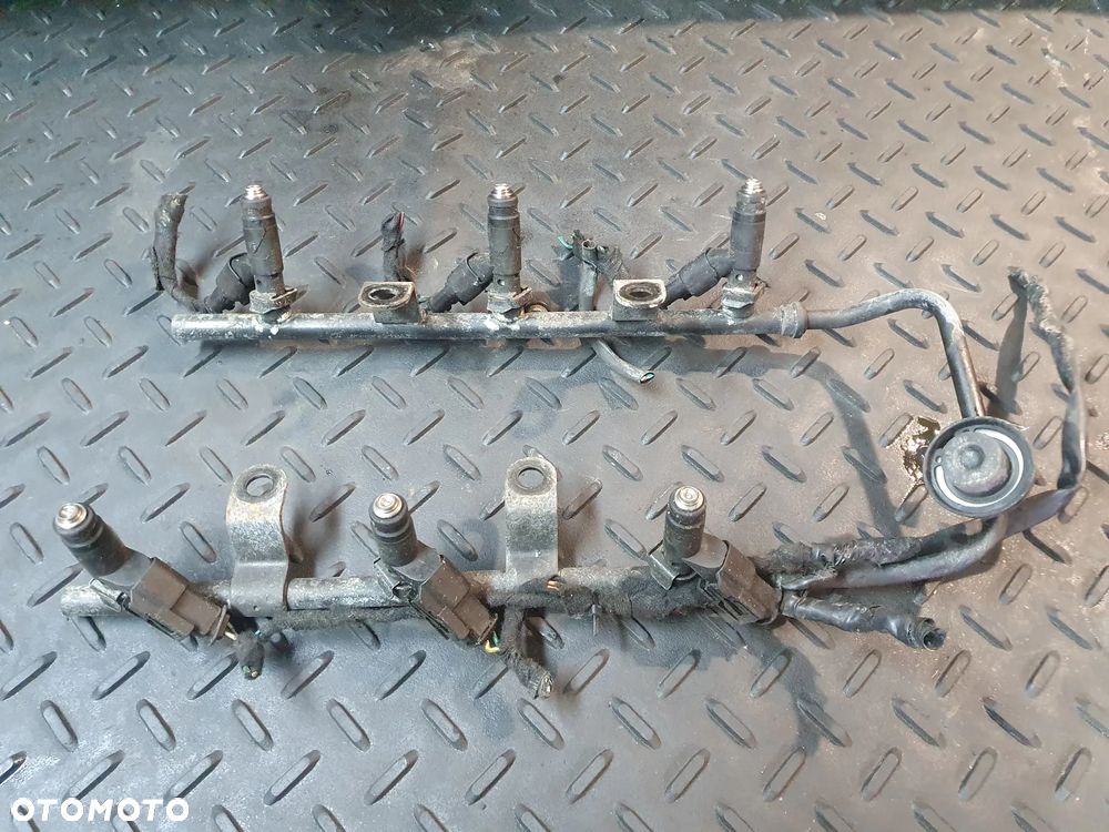 CHRYSLER 300M 3.5 V6 EGG LISTWA WTRYSKOWA WTRYSKI KOMPLET 04591308 SIEMENS ORYGINAŁ - 4