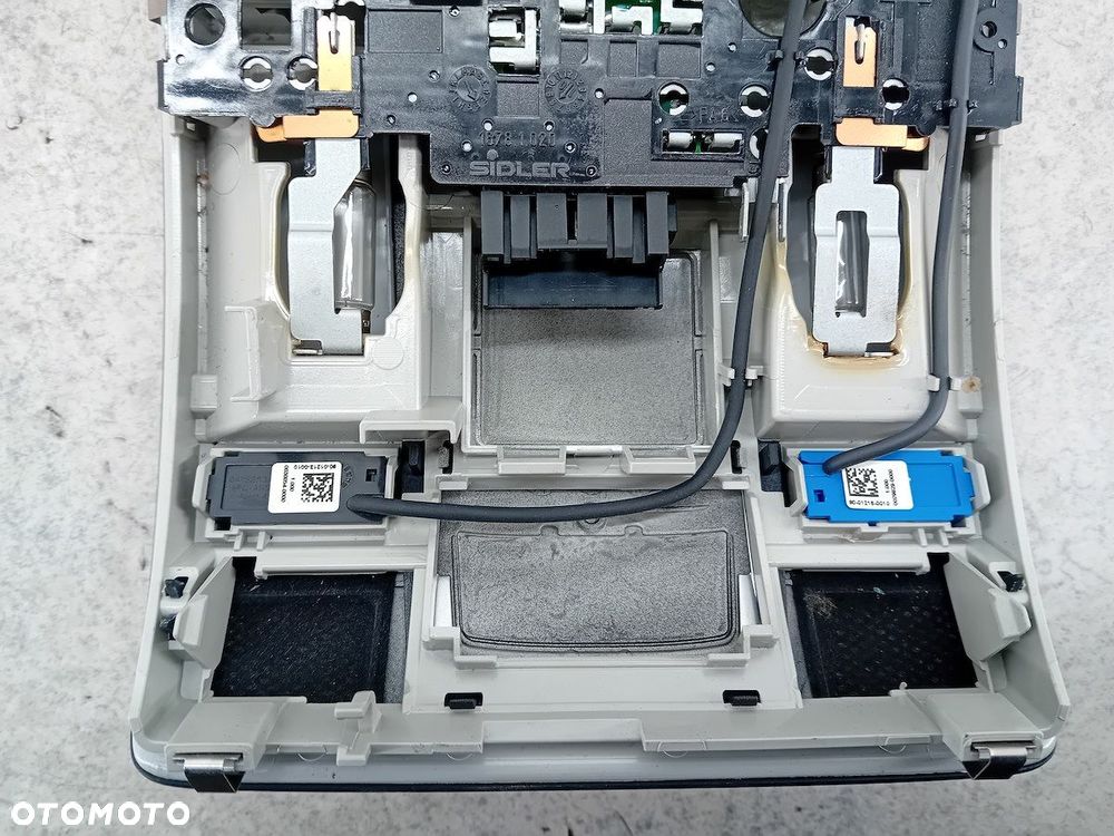 LAMPKA PODSUFITKI AUDI A6 C6 FL 4F0947135CE 11855.0.155 - 8