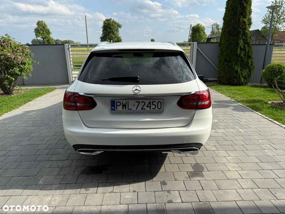 Mercedes-Benz Klasa C 180 d 9G-TRONIC Exclusive - 4
